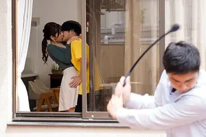 Em đĩ tướng dâm bị trai chịch tê lồn