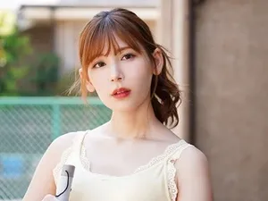 Nữ thần nổi tiếng tuyệt đẹp nhất trên internet! Nhảy nóng bỏng trong chiếc váy dây gợi cảm! Cởi đồ từ từ, với vẻ mặt cực kỳ quyến rũ, âm hộ sạch sẽ và đẹp đẽ, đang thủ dâm trước ống kính...